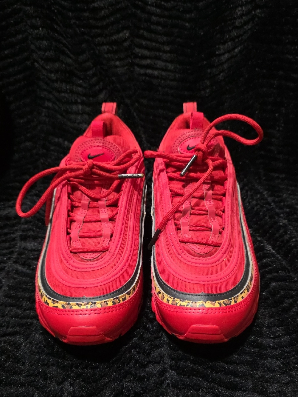 Nike Woman Bright Red Sneakers with Leopard Accent